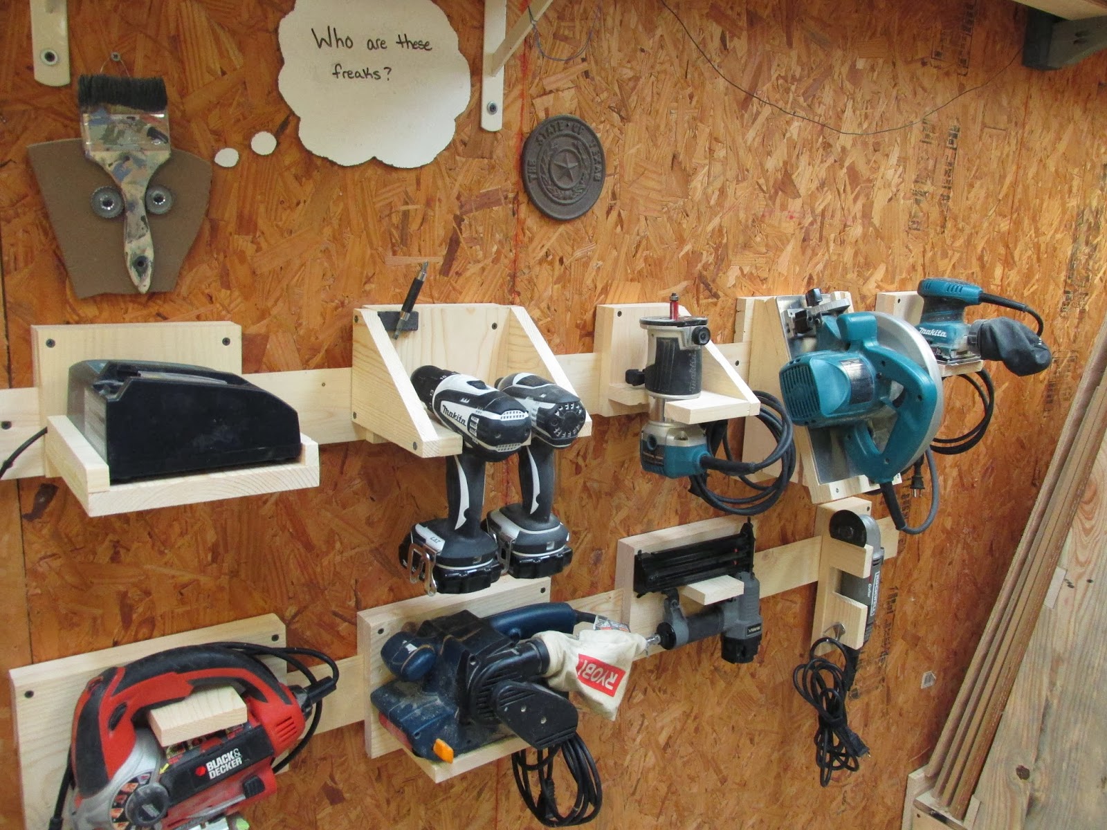 Tools and Machinery That Every DIY Home Owner Should-Have