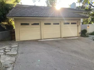 Professional-Garage-Door-Repairman